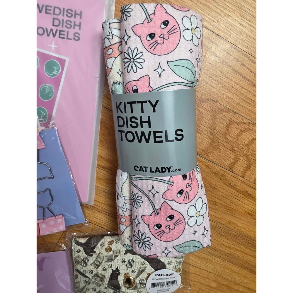 Cat Lady Gift Bundle Lot – Visor Luggage Tags Towels Wallet Stationery & More - Picture 5 of 11